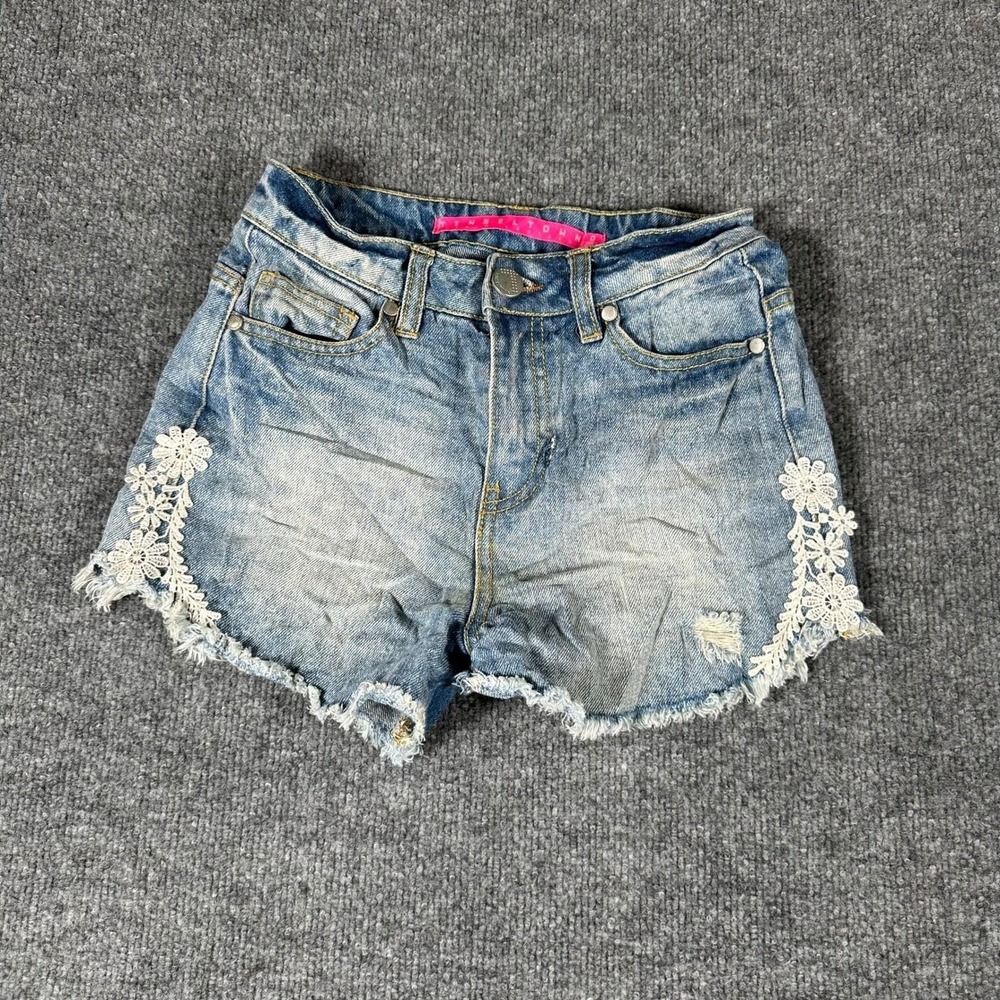 Tinseltown Denim Shorts Womens Size 0 Blue Lace Trim Distressed Raw Hem Casual